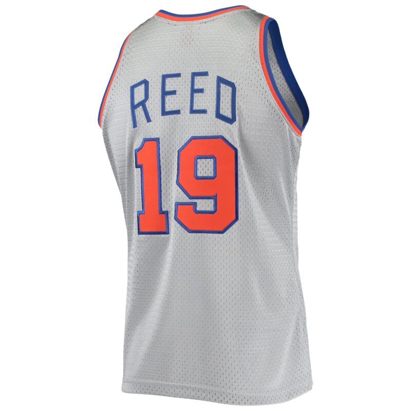 Willis Reed New York Knicks Mitchell & Ness 75th Anniversary 1969/70 Hardwood Classics Swingman Jersey - Silver - Image 3