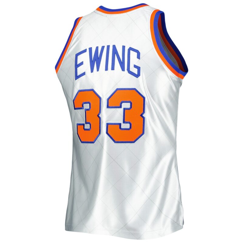 Patrick Ewing New York Knicks Mitchell & Ness 1985/86 Hardwood Classics 75th Anniversary Swingman Jersey - Platinum - Image 3
