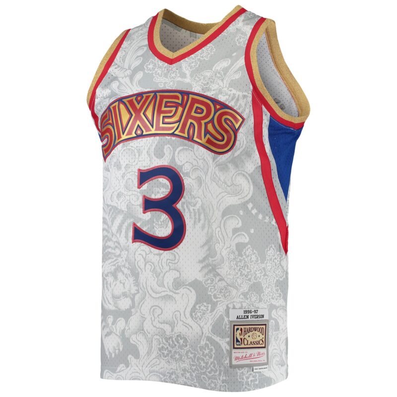 Allen Iverson Philadelphia 76ers Mitchell & Ness Hardwood Classics 1996/97 Lunar New Year Swingman Jersey - White - Image 2