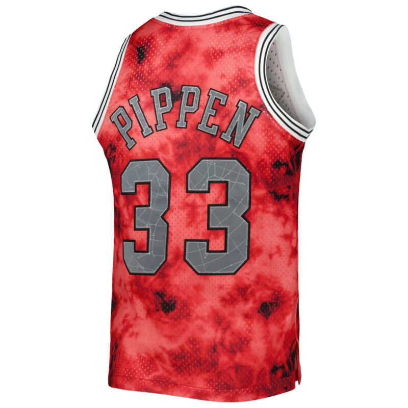 Scottie Pippen Chicago Bulls Mitchell & Ness 1997/98 Galaxy Swingman Jersey - Red - Image 3