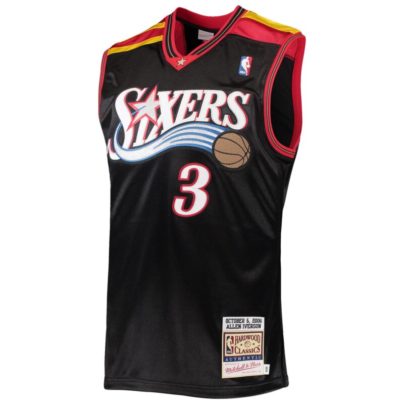 Allen Iverson Philadelphia 76ers Mitchell & Ness 2006 Hardwood Classics Jersey - Black - Image 2