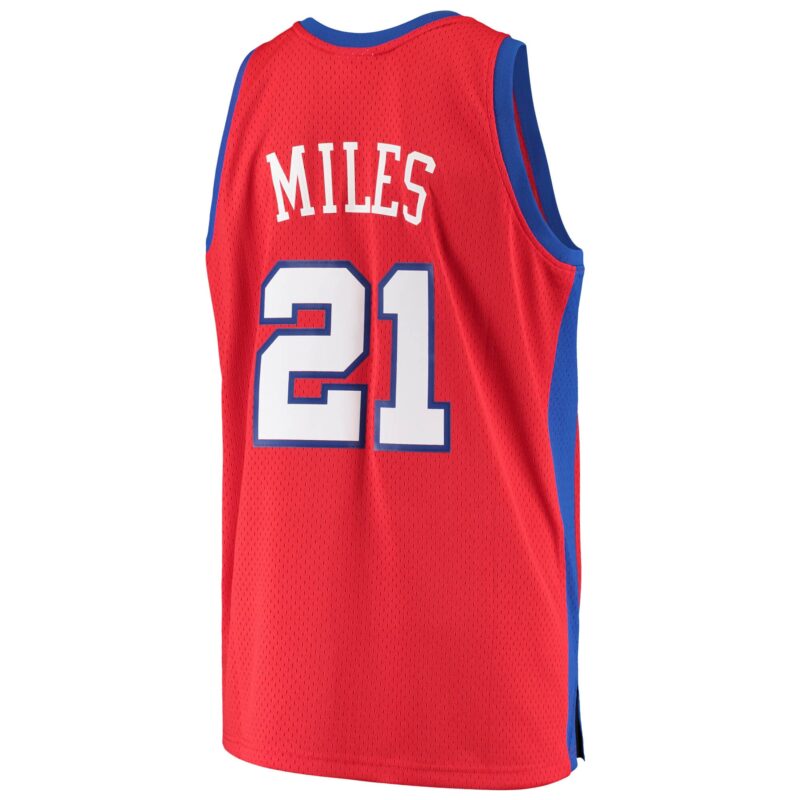 Darius Miles LA Clippers Mitchell & Ness Hardwood Classics Swingman Jersey - Red - Image 3