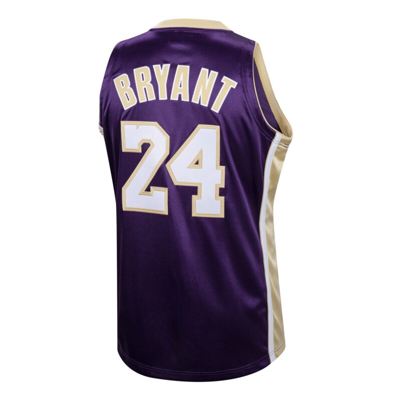 Kobe Bryant Los Angeles Lakers Mitchell & Ness Hall of Fame Class of 2020 #24 Hardwood Classics Jersey - Purple - Image 3